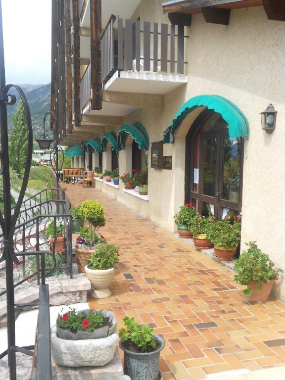 Hotel Les Barnieres Guillestre Luaran gambar